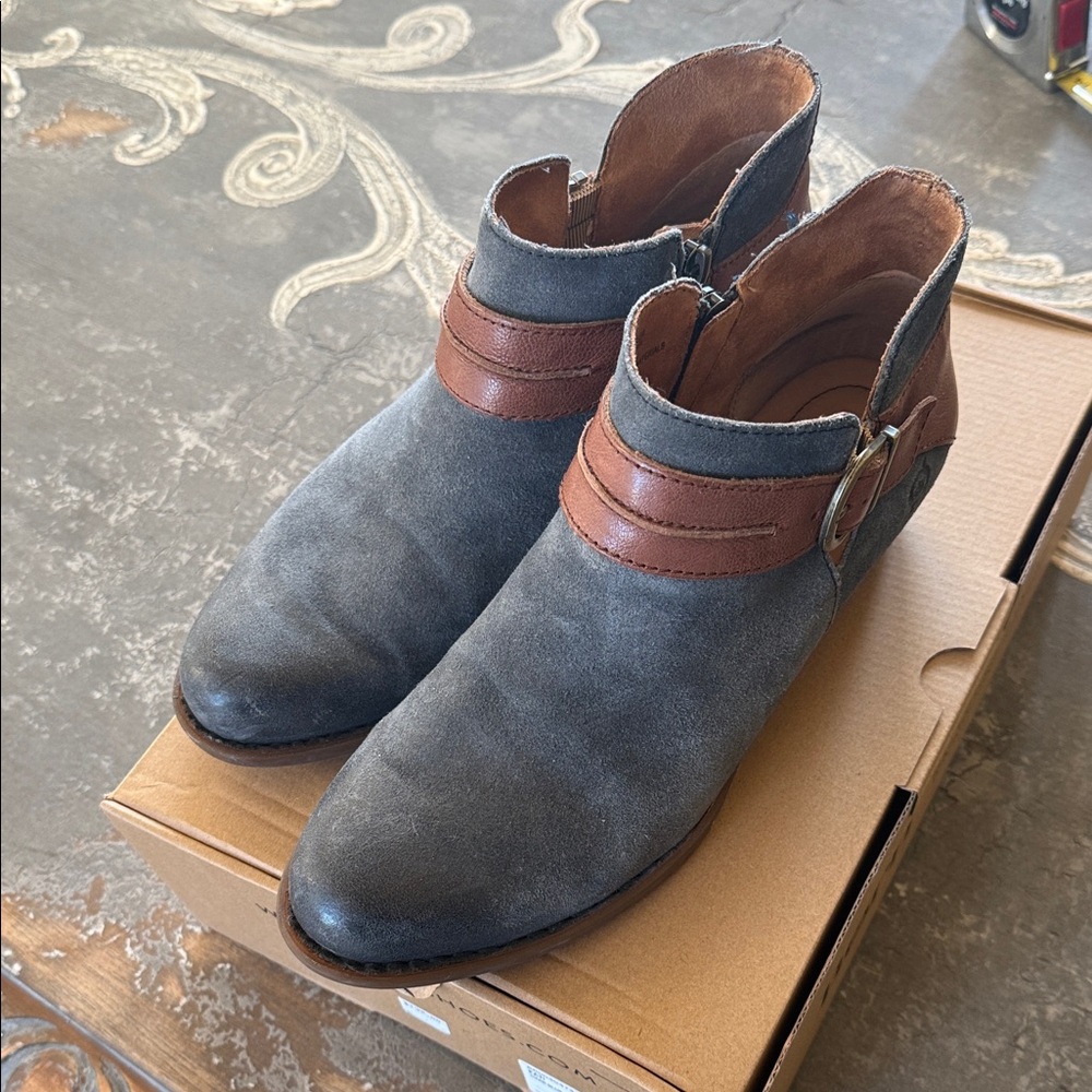 Born ladies blue suede and brown leather Ankle Boots-9.5